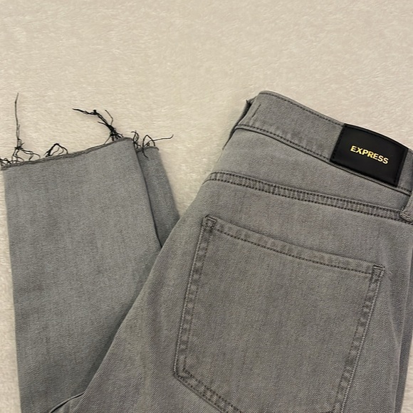 Express Midrise Skinny Jean size 4 - Picture 2 of 9